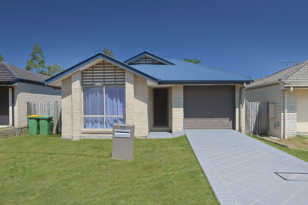3 bed | 2 bath - $550 Per week 55 Penrose Circuit Redbank Plains